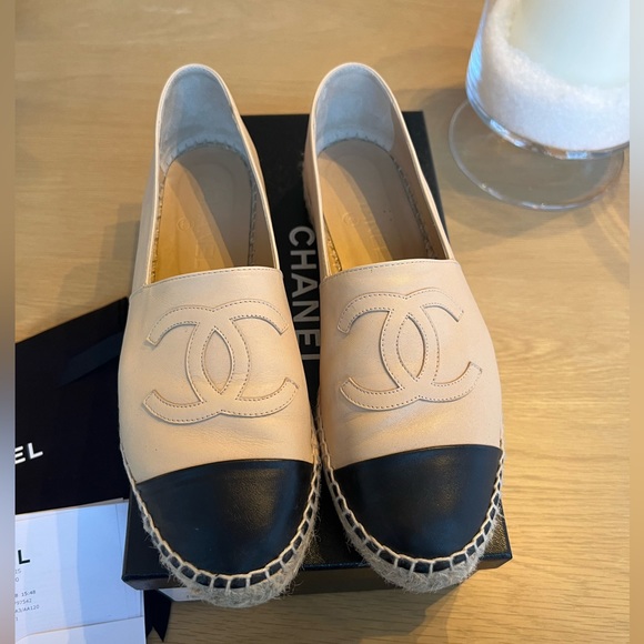 *SOLD* Chanel Lambskin Espadrilles - Picture 2 of 5